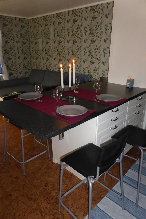 Inga-Majs Stuga Tvååker Esterno foto